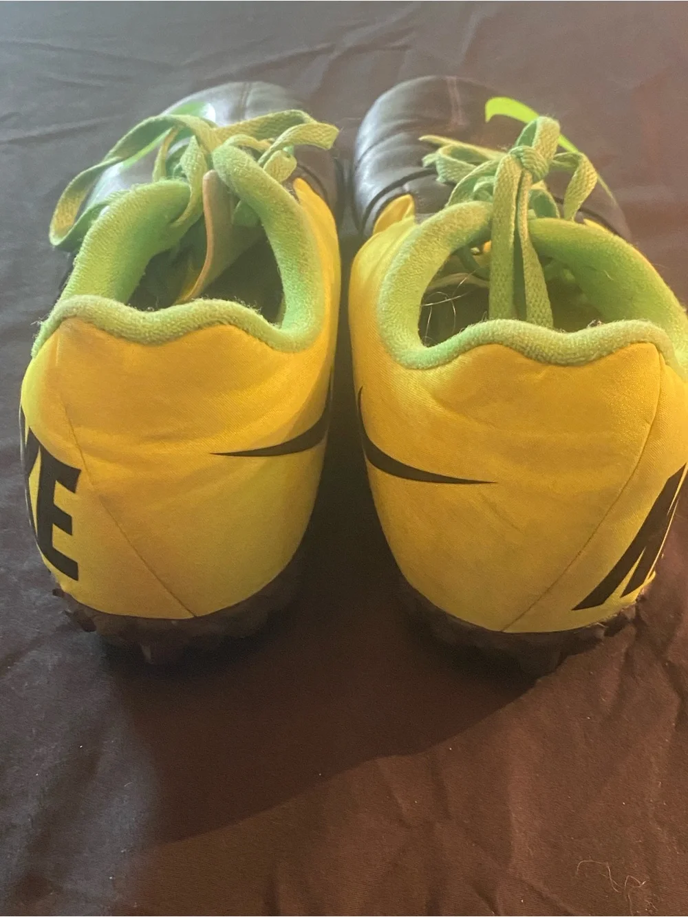 Nike Bomba II TF turf men’s size 8 Soccer Sneakers in Black & Neon Green